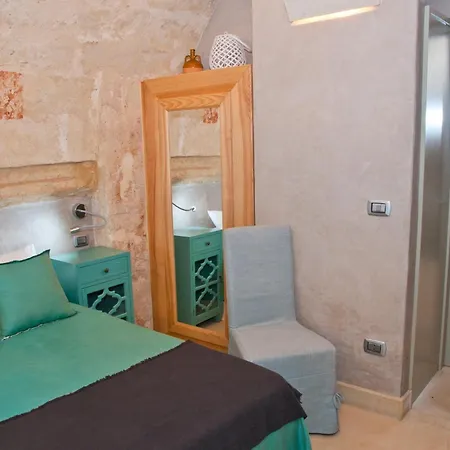 Hotel Antica Masseria Rottacapozza 4*