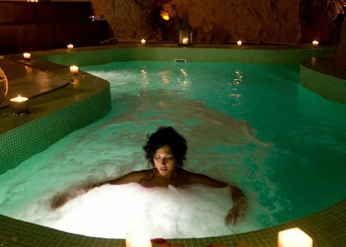 Otel Antica Masseria Rottacapozza 4*