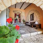 Antica Masseria Rottacapozza Hotel 4*