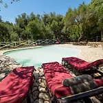 Hotel Antica Masseria Rottacapozza 4*