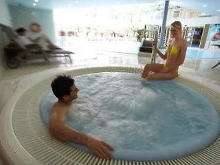 Antica Masseria Rottacapozza Hotel 4*