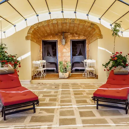 Hotel Antica Masseria Rottacapozza 4*
